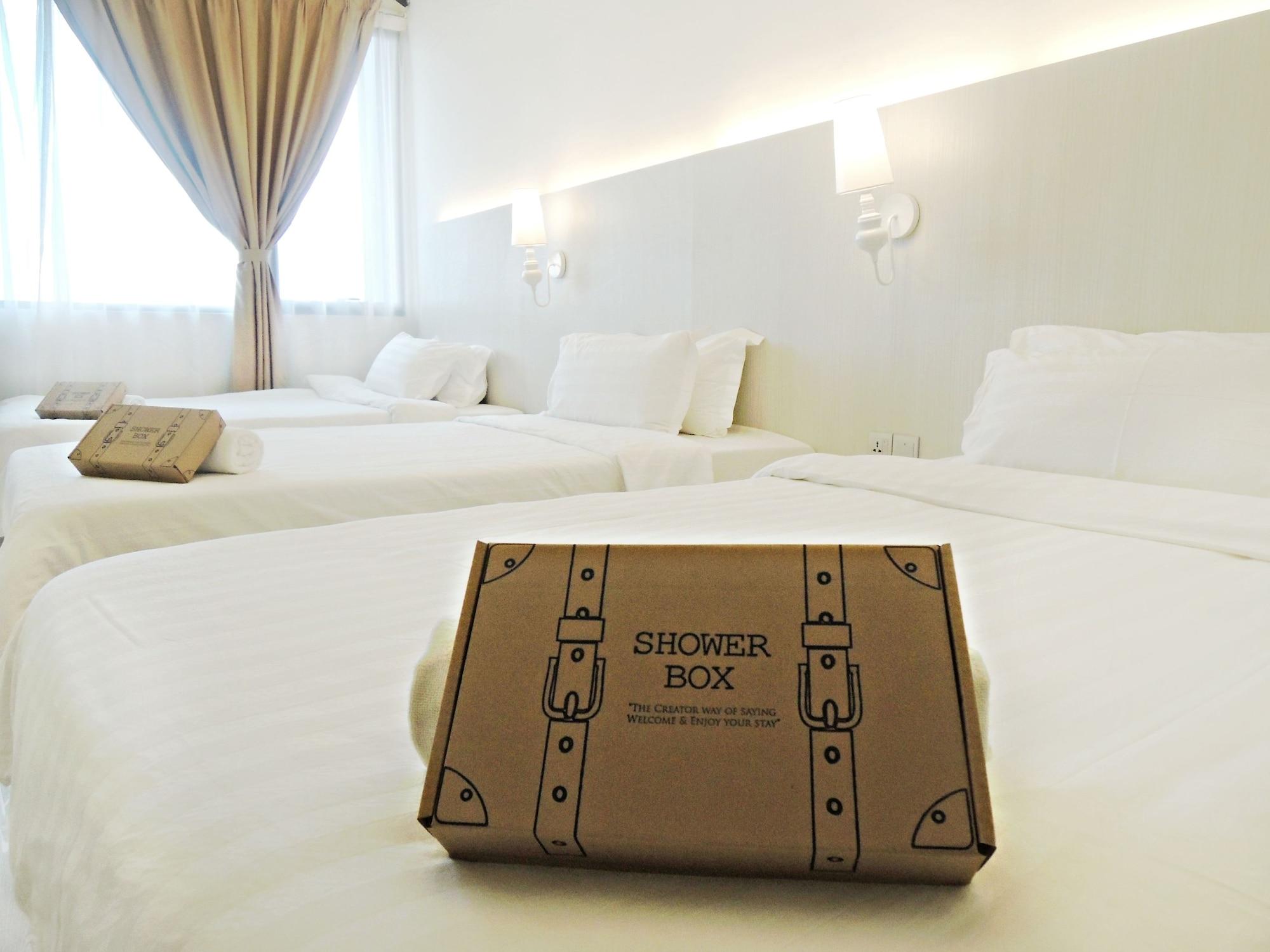 Creator Hotel Kulai Kültér fotó
